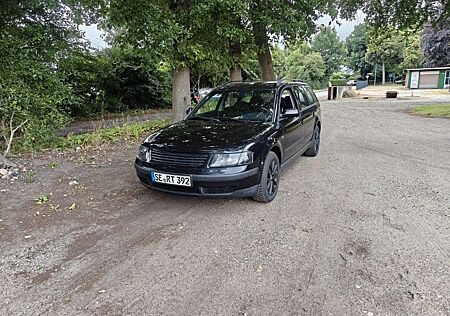 VW Passat Variant Volkswagen 1.9 TDI TÜV neu