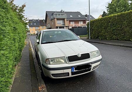Skoda Octavia 1.4 aus 2. Hand