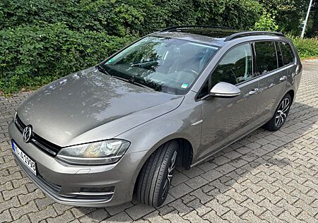 VW Golf Volkswagen 1.6 TDI BMT CUP Variant CUP