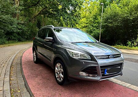 Ford Kuga 2,0 TDCi 4x4 120kW Titanium Titanium