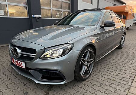 Mercedes-Benz C 63 AMG NightPaket Performance 2.Hand Pano Top!