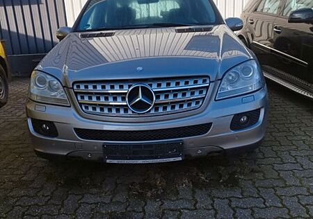 Mercedes-Benz ML 280 CDI 4MATIC -