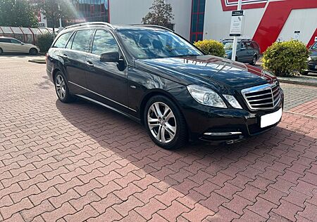 Mercedes-Benz E 350 CDI T BlueEFFICIENCY AVANTGARDE