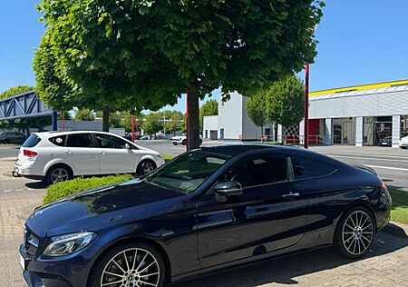 Mercedes-Benz C 300 mit AMG Line | Vollausstattung
