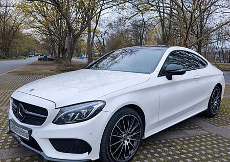 Mercedes-Benz C 400 C400 Coupé AMG 4MATIC V6 Pano HUD Scheckheft