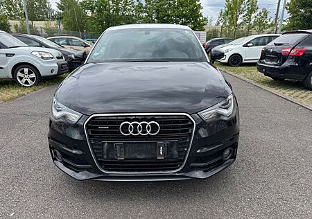 Audi A1 Sportback S line Sportpaket S tronic Voll!