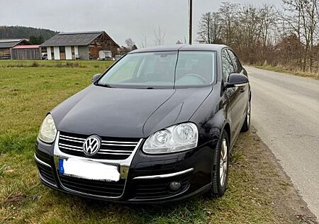 VW Jetta Volkswagen 1.4 TSI 90 kW Freestyle