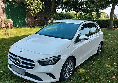 Mercedes-Benz B 200 d