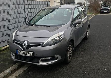 Renault Scenic Luxe TCe 130 Luxe