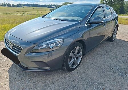 Volvo V40 V 40 2.0 D4