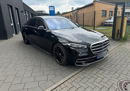 Mercedes-Benz S 580 S -Klasse Lim. e 4Matic L/AMG/Pano