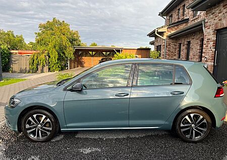 VW Golf Volkswagen VII Lim. IQ DRIVE Start-Stopp/LED/Kamera/AC