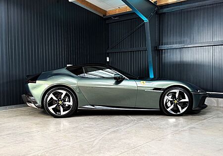 Ferrari 12Cilindri + Cabon + Lift + Verde Minerale Metal