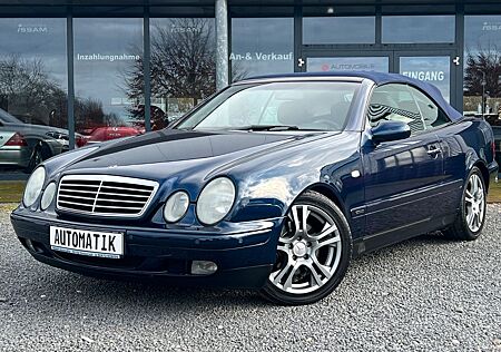 Mercedes-Benz CLK 320 PDC*SHZ*Tempo