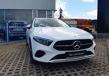 Mercedes-Benz A 250 e Advanced AC-Ld. bis 11 kW Smartphone Int