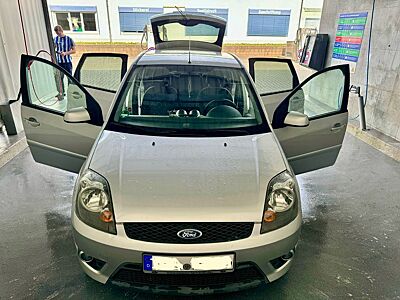 Ford Fiesta 1,4 16V Silver Magic Silver Magic