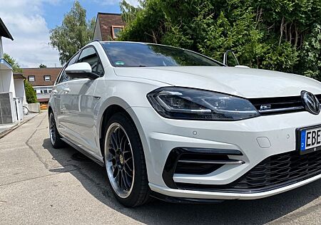 VW Golf Volkswagen Variant 1.4 TSI R-Line Navi ACC Carplay LED