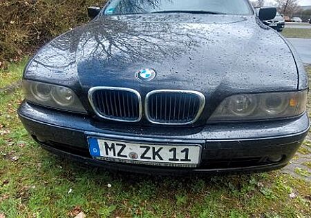 BMW 530d A Lifestyle touring Lifestyle