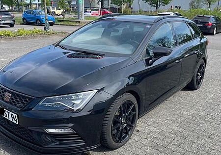Seat Leon ST 2.0 TSI CUPRA 4Drive DSG CUPRA