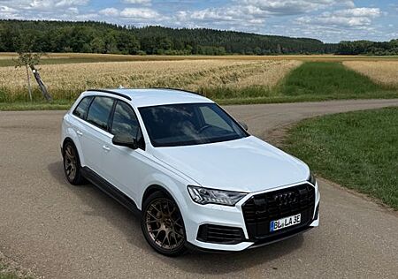 Audi Q7 55 TFSI e quattro tiptronic -
