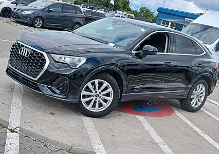 Audi Q3 Sportback 35 2.0TDI 150 PS/E-Heck/Blis/Chrome