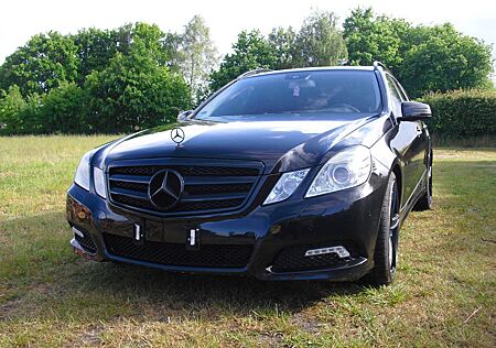 Mercedes-Benz E 250 CDI AVANTGARDE Aut. AVAN...