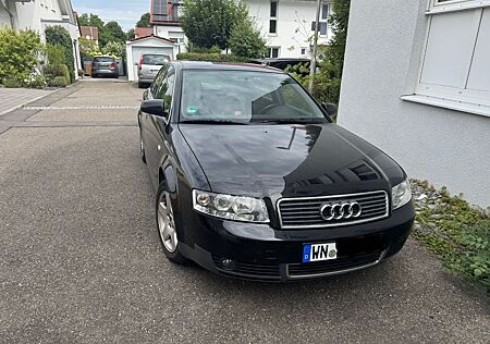 Audi A4 2.0 FSI -