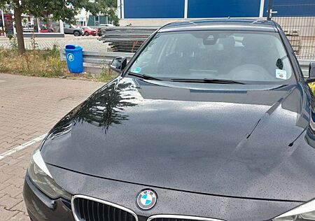 BMW 316d Touring Advantage Advantage