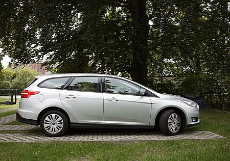 Ford Focus 1,5 TDCi 88kW Business Turnier Busines...