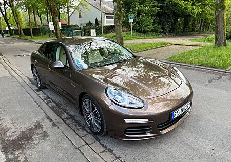 Porsche Panamera Facelift | Luftfederung | Voll