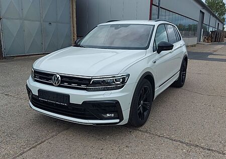 VW Tiguan Volkswagen Highl. R-Line Matrix-LED Virtual AHK