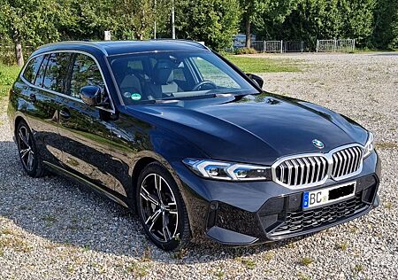 BMW 330d Touring M-Sport - LCI -Pano - 8fach - HuD -