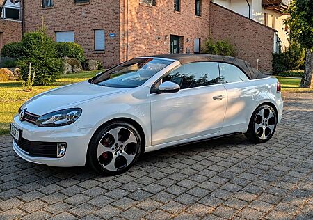 VW Golf Volkswagen 2.0 TSI GTI Cabriolet GTI