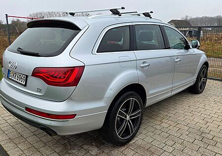 Audi Q7 3.0 TDI quattro - TÜV 05/2027 Privat 257k km