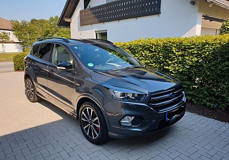 Ford Kuga 2,0 TDCi 4x4 132kW ST-Line ST-Line