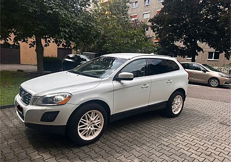 Volvo XC 60 XC60 2.4D AWD Geartronic -