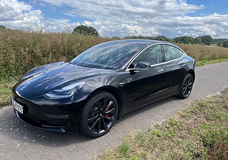 Tesla Model 3 Dual Performance Top Zustand