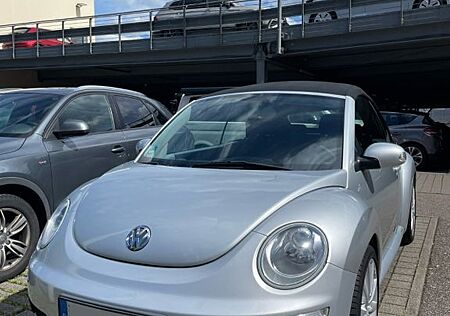 VW New Beetle Volkswagen 1.6 Cabriolet -