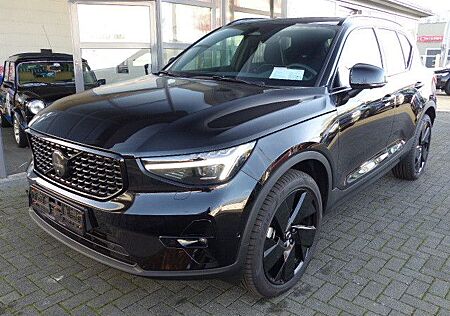Volvo XC 40 XC40 Ultra Black Edition B3 Aut.*PANO*360°CAM*