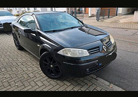 Renault Megane Coupé-Cabriolet Dynamique 2.0 16V Dyn...