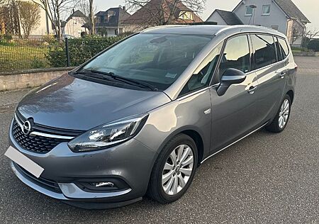 Opel Zafira 2.0 7 SITZER