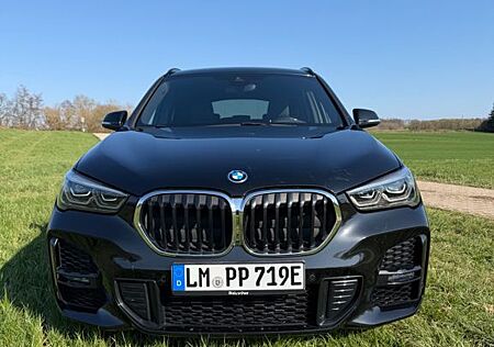 BMW X1 xDrive25e M Sport Navi AHK Automatik