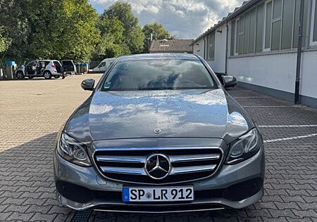 Mercedes-Benz E 250 Automatik