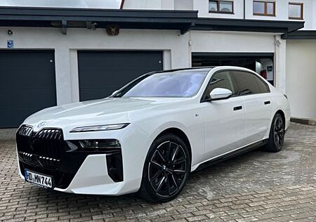 BMW 740d xDrive M Sportpaket PRO *Absolut VOLL*