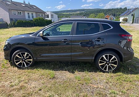 Nissan Qashqai 1.6 DIG-T Tekna+ Tekna+