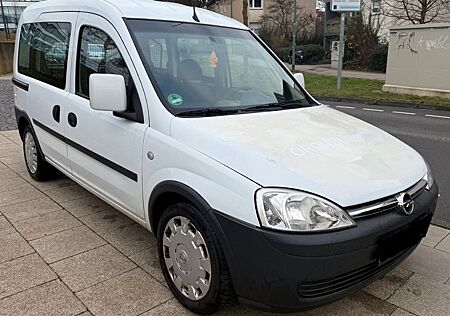 Opel Combo Combi, 5-Sitzer