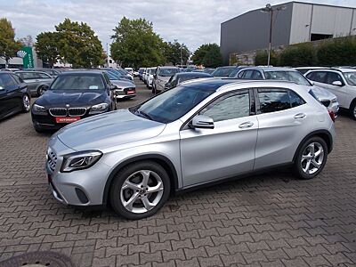 Mercedes-Benz GLA 220 4Matic, Navi PanoSD Park Ass., Allwetter