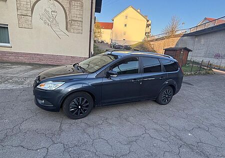 Ford Focus 1,6 Ambiente Turnier Ambiente