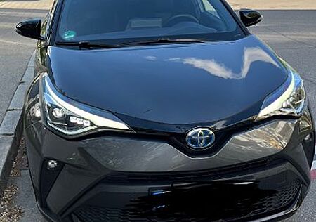 Toyota C-HR 2.0-l-VVTi Hybrid Style Selection Style...