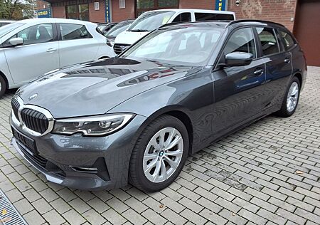 BMW 320d Touring X Drive Advantage,Navi, Leder,Autom